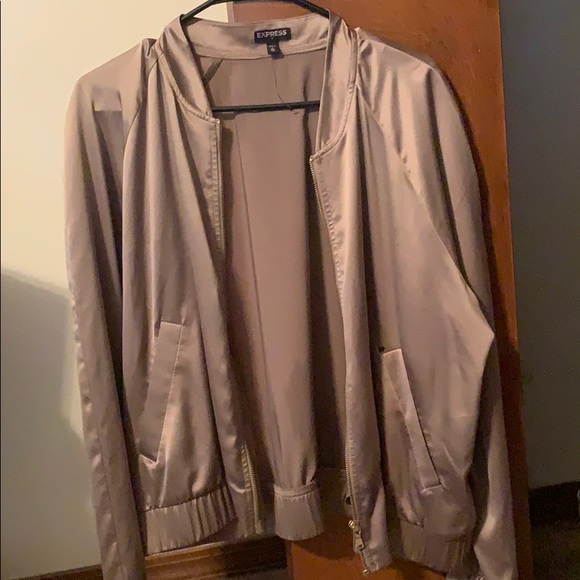 Express Layering Jacket - Picture 1 of 3